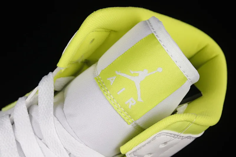 All categories Air Jordan Jordan series basketball shoes Air Jordan 1 Mid G version pure original Air Jordan AJ1 Mid "White Lime" AJ1 Joe 1 Green Lime China basketball shoes BQ6472-131